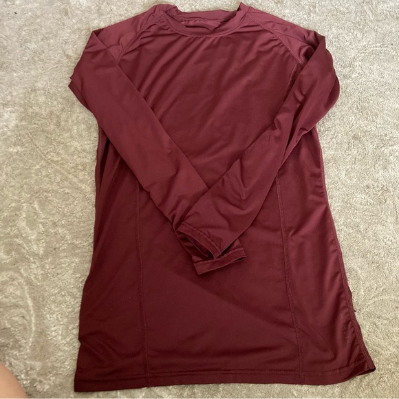 Burgundy ATHLIO athletic compression top size SMALL - Picture 2 of 4